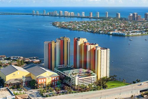 unit-1602-2650 Lake Shore Dr, Riviera Beach, FL, 33404-4612 | Card Image