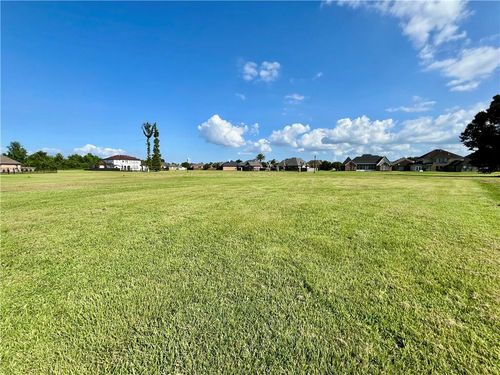416 W Jolliet Ct, La Place, LA, 70068-7160 | Card Image