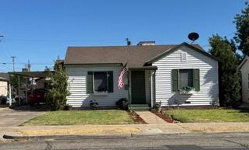 315 W J St, Oakdale, CA, 95361-3723 | Card Image