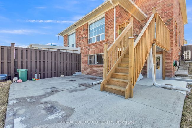53 Bottomwood St, House attached with 3 bedrooms, 3 bathrooms and 3 parking in Brampton ON | Image 41