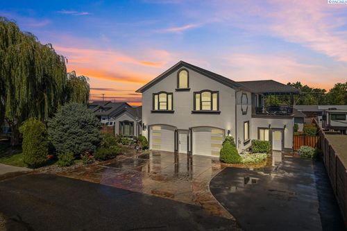 4614 W Metaline Ave, Kennewick, WA, 99336-2108 | Card Image