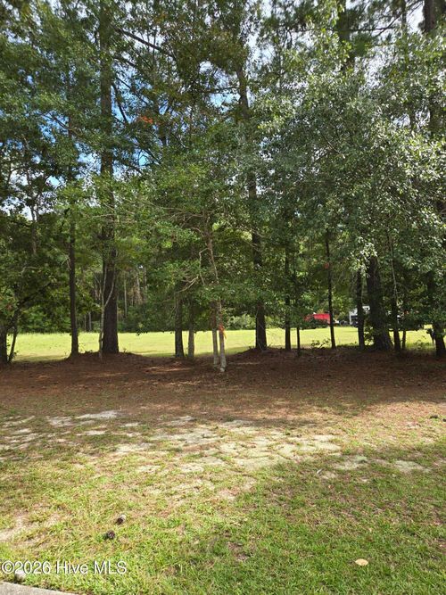 585 Lindgrove Pl Sw, Ocean Isle Beach, NC, 28469-5856 | Card Image