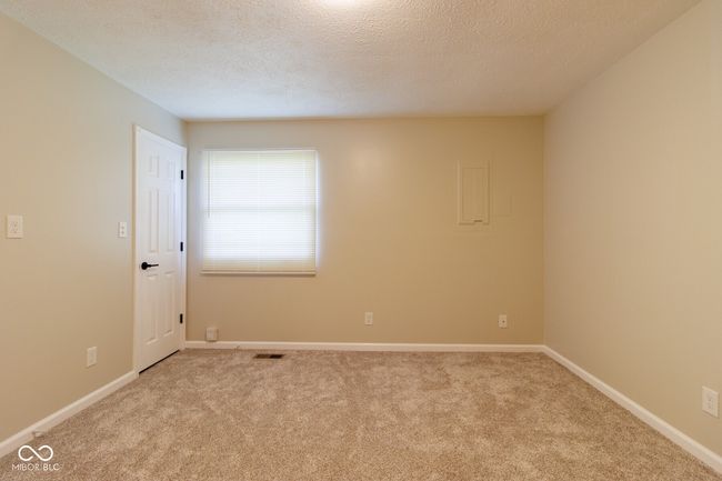 6741 Apollo Way, House other with 3 bedrooms, 2 bathrooms and null parking in Indianapolis IN | Image 11