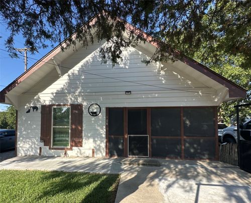 108 White St, Italy, TX, 76651-2201 | Card Image