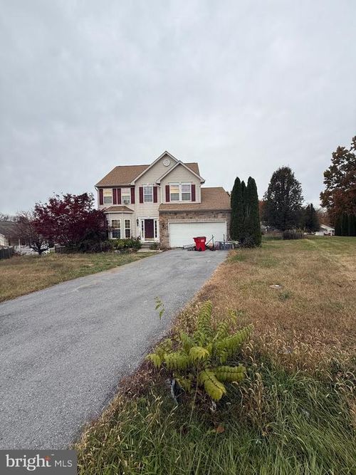 115 Corvair Ln, INWOOD, WV, 25428-3438 | Card Image