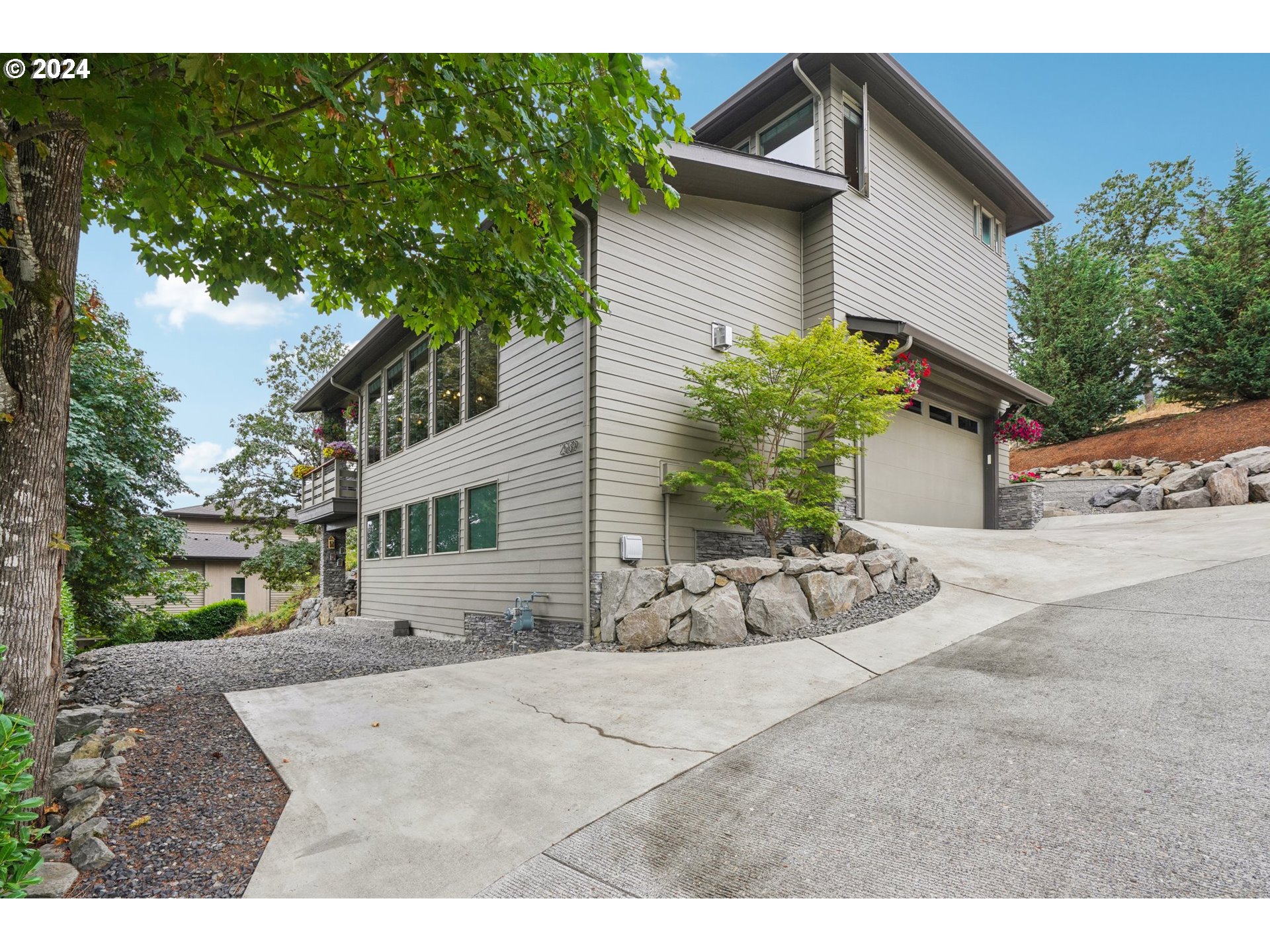10th St, Washougal, WA 98671