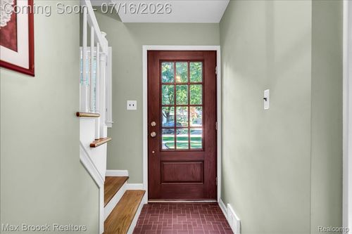1292 Yorkshire Road, Birmingham, MI, 48009 | Card Image