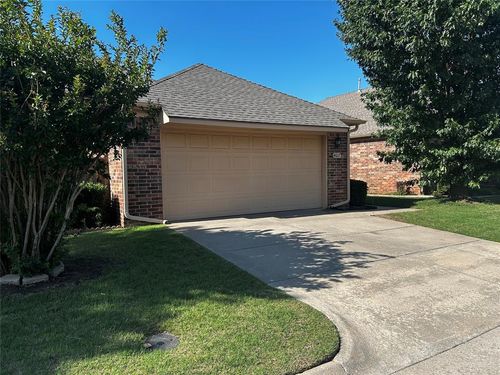 4617 Nw 25th Pl, Oklahoma City, OK, 73127-1912 | Card Image