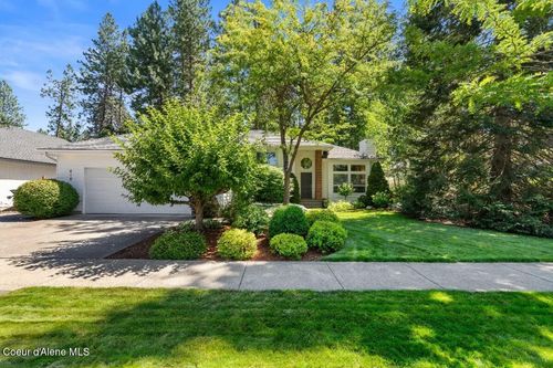 415 S Glenwood Dr, Post Falls, ID, 83854-7918 | Card Image