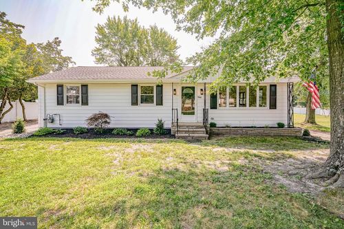 540 13th St, HAMMONTON, NJ, 08037-3150 | Card Image