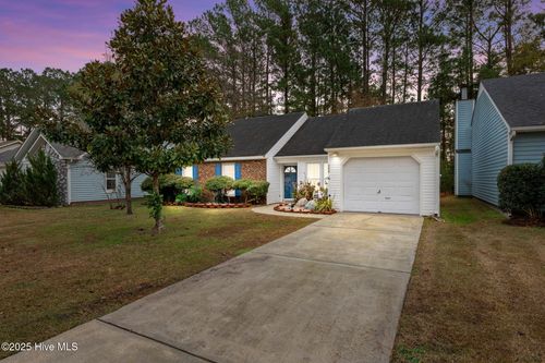 208 Rankin Ct, New Bern, NC, 28560-8900 | Card Image