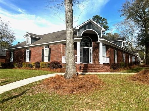 6108 Sturbridge Dr, Mobile, AL, 36609-5158 | Card Image