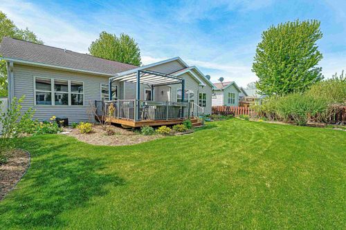 6614 Carlton Drive, MADISON, WI, 53718 | Card Image