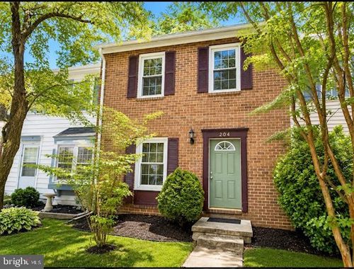 204 Michele Cir, MILLERSVILLE, MD, 21108-1028 | Card Image