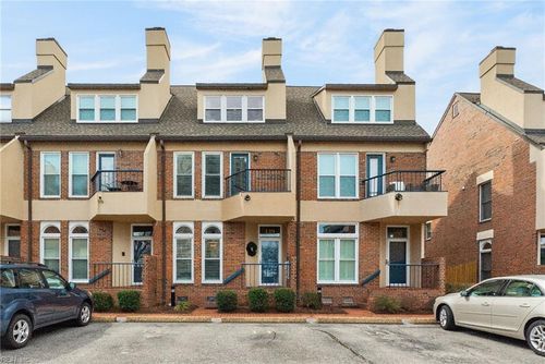 20-139 Crawford Pkwy, Portsmouth, VA, 23704-2600 | Card Image