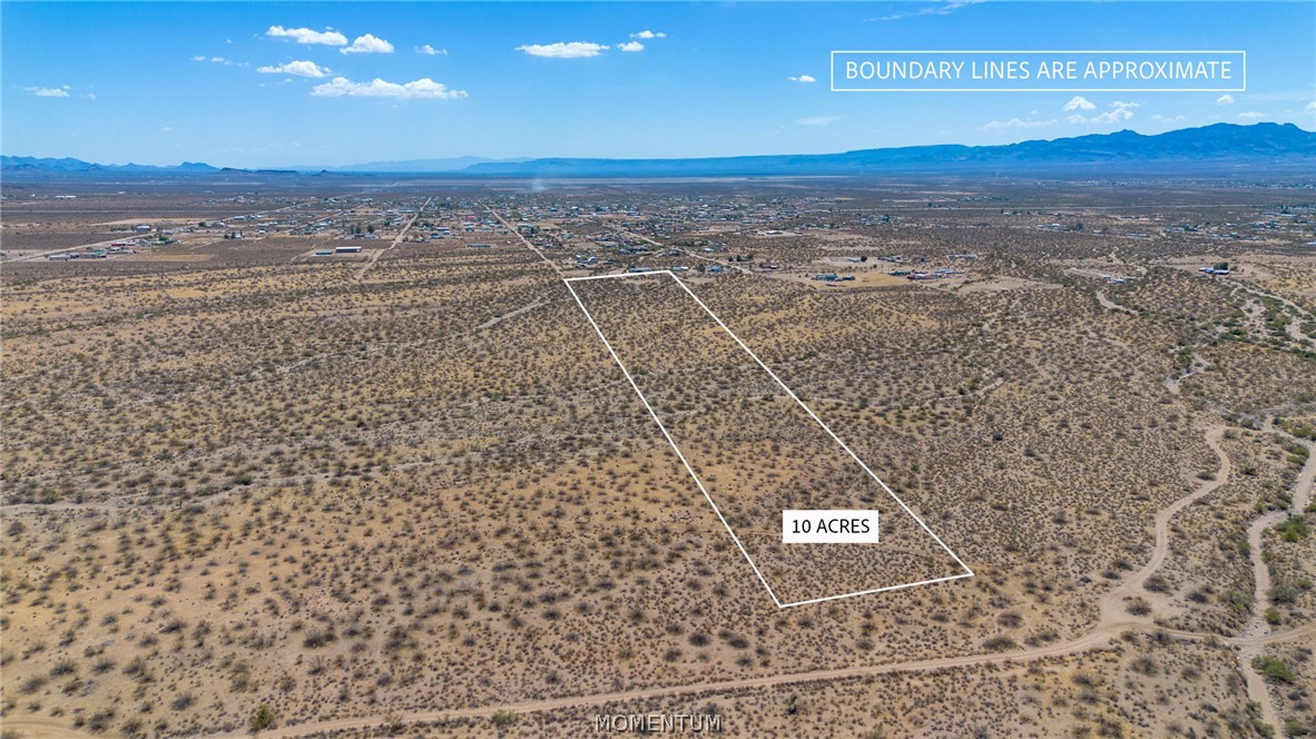 Land in Golden Valley