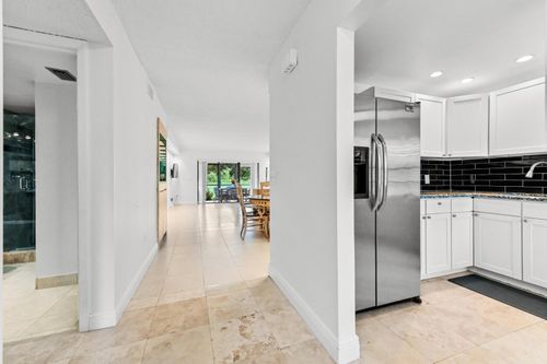 c-21215 Lago Cir, Boca Raton, FL, 33433-1406 | Card Image