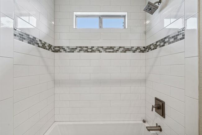 511 Hurst Creek Rd, House other with 5 bedrooms, 4 bathrooms and 6 parking in Lakeway TX | Image 38
