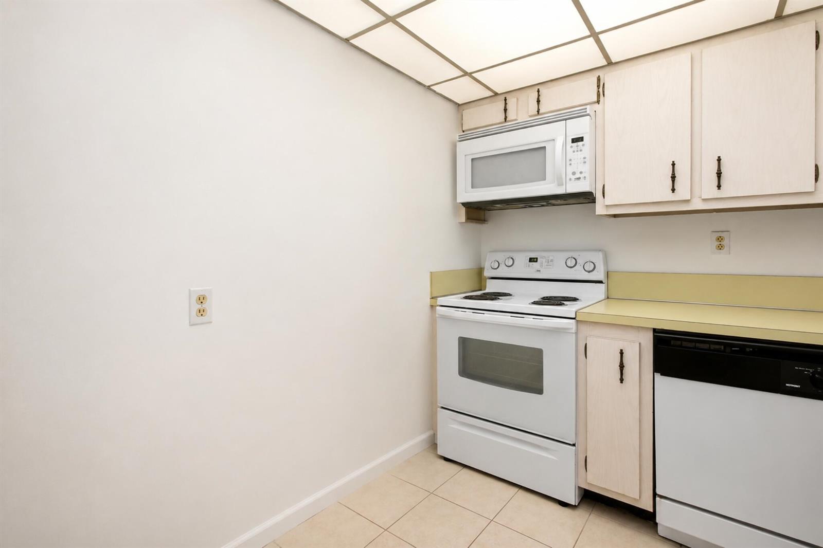 Residential in South Palm Beach 2