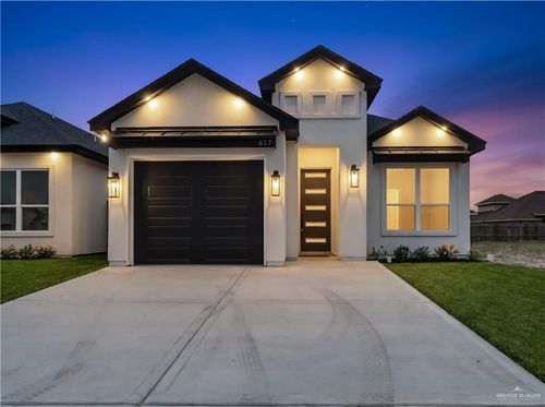 617 E 25th St, Mission, TX, 78572 | Card Image