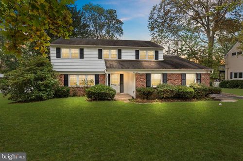 49 Highland Dr, YARDLEY, PA, 19067-2725 | Card Image