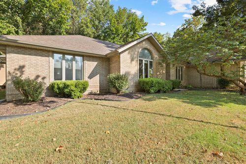 130 Misty Mountain Rd, Hollister, MO, 65672-6217 | Card Image