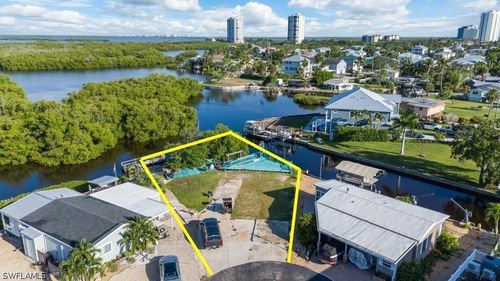 4785 Mali Ct, BONITA SPRINGS, FL, 34134-7102 | Card Image