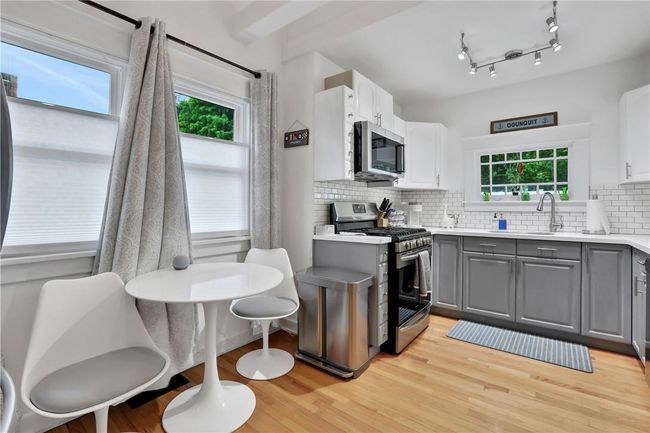 185 E Chester St, House other with 3 bedrooms, 2 bathrooms and 1 parking in Kingston NY | Image 10