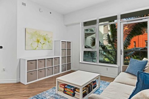 519-1431 Pacific Highway, San Diego, CA, 92101 | Card Image