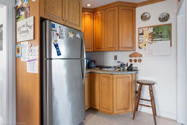 20 Lakeside Dr, House other with 5 bedrooms, 3 bathrooms and 6 parking in Grimsby ON | Image 14