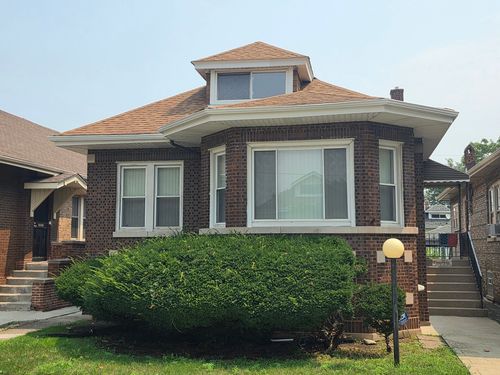 8239 S Carpenter Street, Chicago, IL, 60620 | Card Image