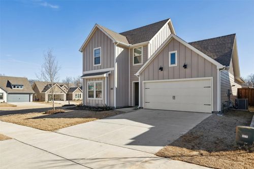 13204 Enclave Pkwy, Providence Village, TX, 76227-5391 | Card Image