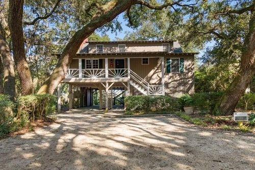 165 Old Tram Way, Pawleys Island, SC, 29585 | Card Image