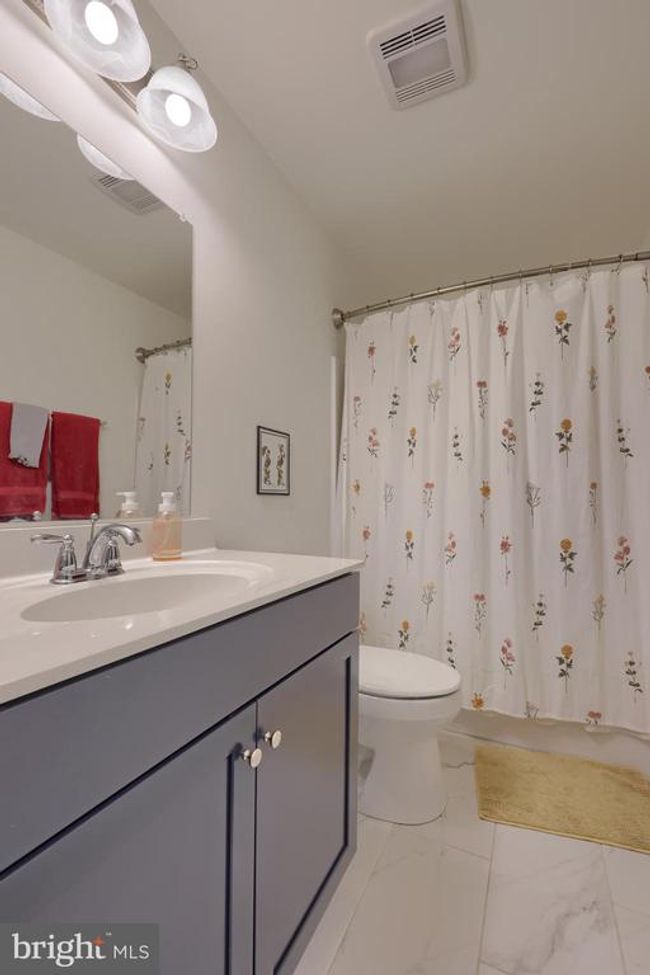 32 - 128 High Pointe Dr, Townhouse with 3 bedrooms, 3 bathrooms and null parking in HUMMELSTOWN PA | Image 16