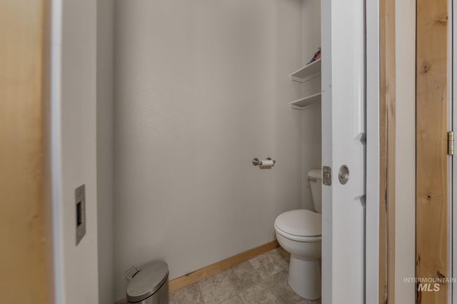 2175 Graham Blvd, Home with 4 bedrooms, 4 bathrooms and 2 parking in Vale OR | Image 39