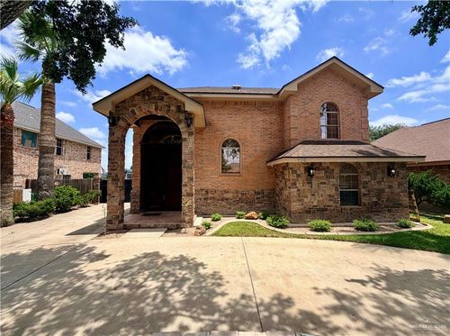 736 N 46th St, McAllen, TX, 78501-3702 | Card Image