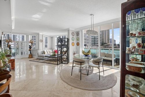 730-350 Se 2nd St, Fort Lauderdale, FL, 33301-1919 | Card Image