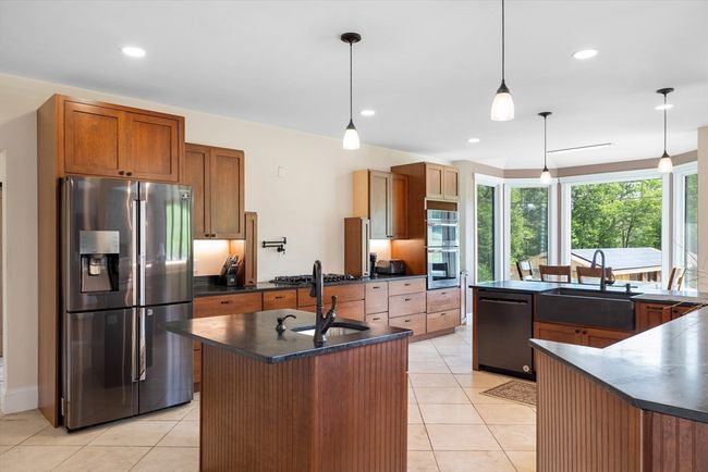 19 Hardscrabble Rd, House other with 5 bedrooms, 4 bathrooms and 12 parking in Sterling MA | Image 16