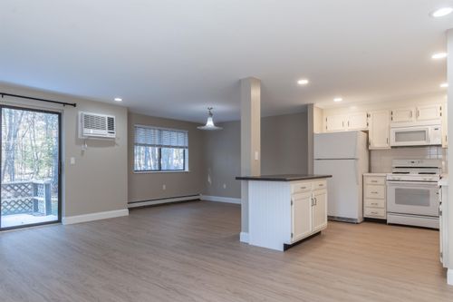 185 Indian Rock Rd, Merrimack, NH, 03054-3291 | Card Image