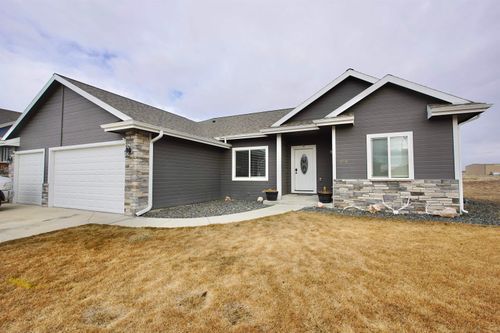 1910 Zuni Trl, Bar Nunn, WY, 82601-6462 | Card Image