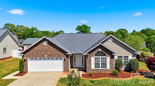 1834 Terrain Dr Nw, Conover, NC, 28613-9371 | Card Image