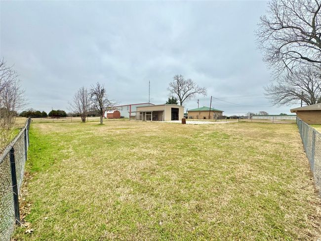 View of yard | Image 13