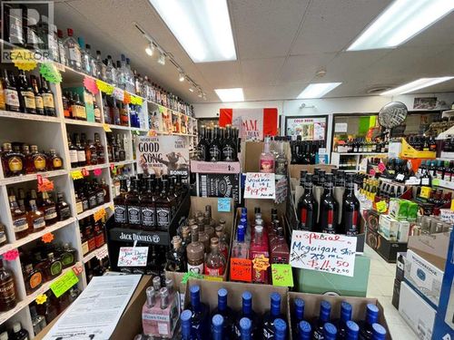 123 Centre St Ne, Calgary, AB, T2E2V8 | Card Image