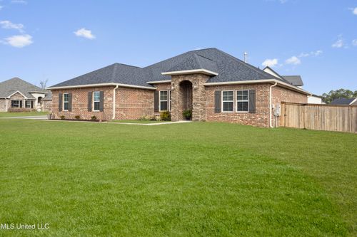 16908 W Landon Green Dr, Gulfport, MS, 39503-5188 | Card Image