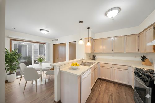 1429-1429 Orleans Dr, Mundelein, IL, 60060-4853 | Card Image