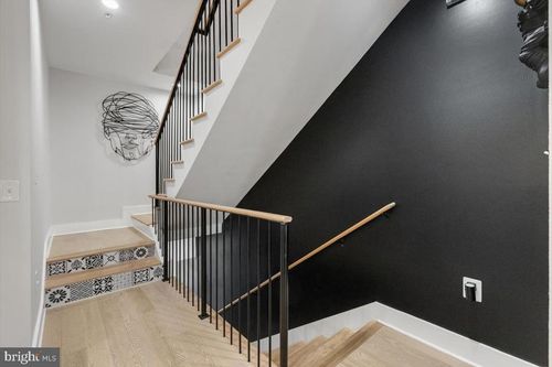 apt-3-1151 Oates St Ne, WASHINGTON, DC, 20002-3839 | Card Image