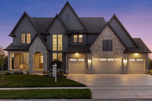 659 Shawnee Woods Rd, Medina, MN, 55340-9402 | Card Image