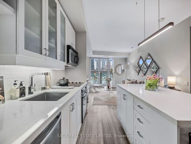 507 - 20 Scrivener Sq, Condo with 2 bedrooms, 2 bathrooms and null parking in Toronto ON | Image 18
