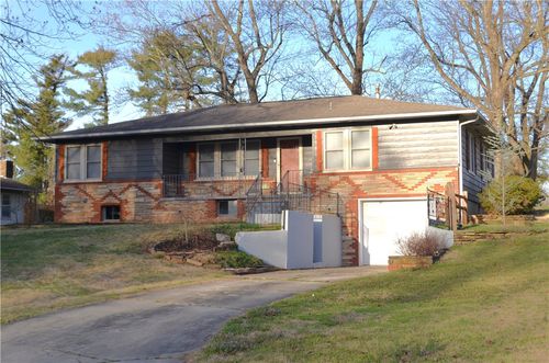 100 Martin Dr, Harrison, AR, 72601-4008 | Card Image