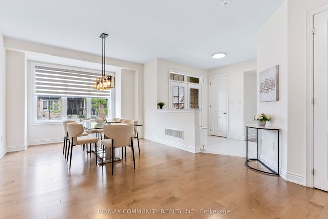 10 Hornchurch St, House other with 6 bedrooms, 5 bathrooms and 2 parking in Whitby ON | Image 10